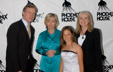 Photos de Mackenzie Rosman - Teens Awards Gala 05.01.2004 - 13